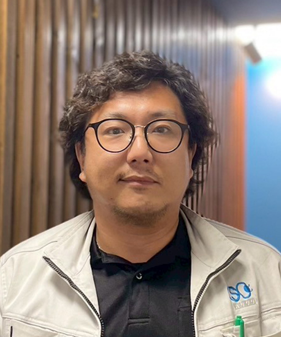 村⼿ 雅之